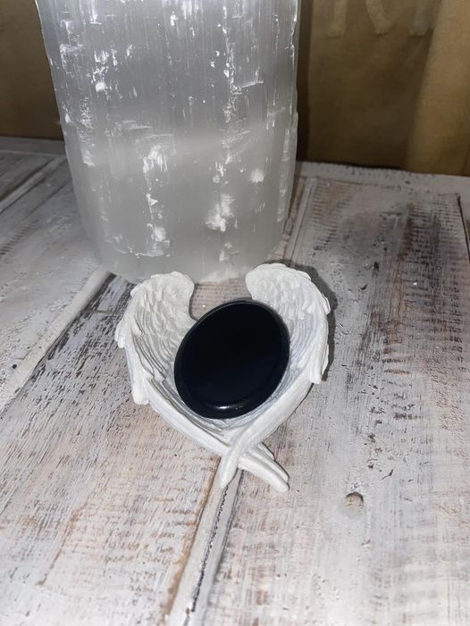 Worry Crystal Black Odsidian